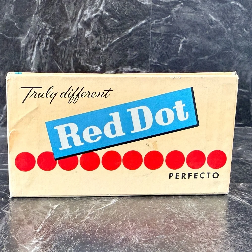 RED DOT Cigar Box